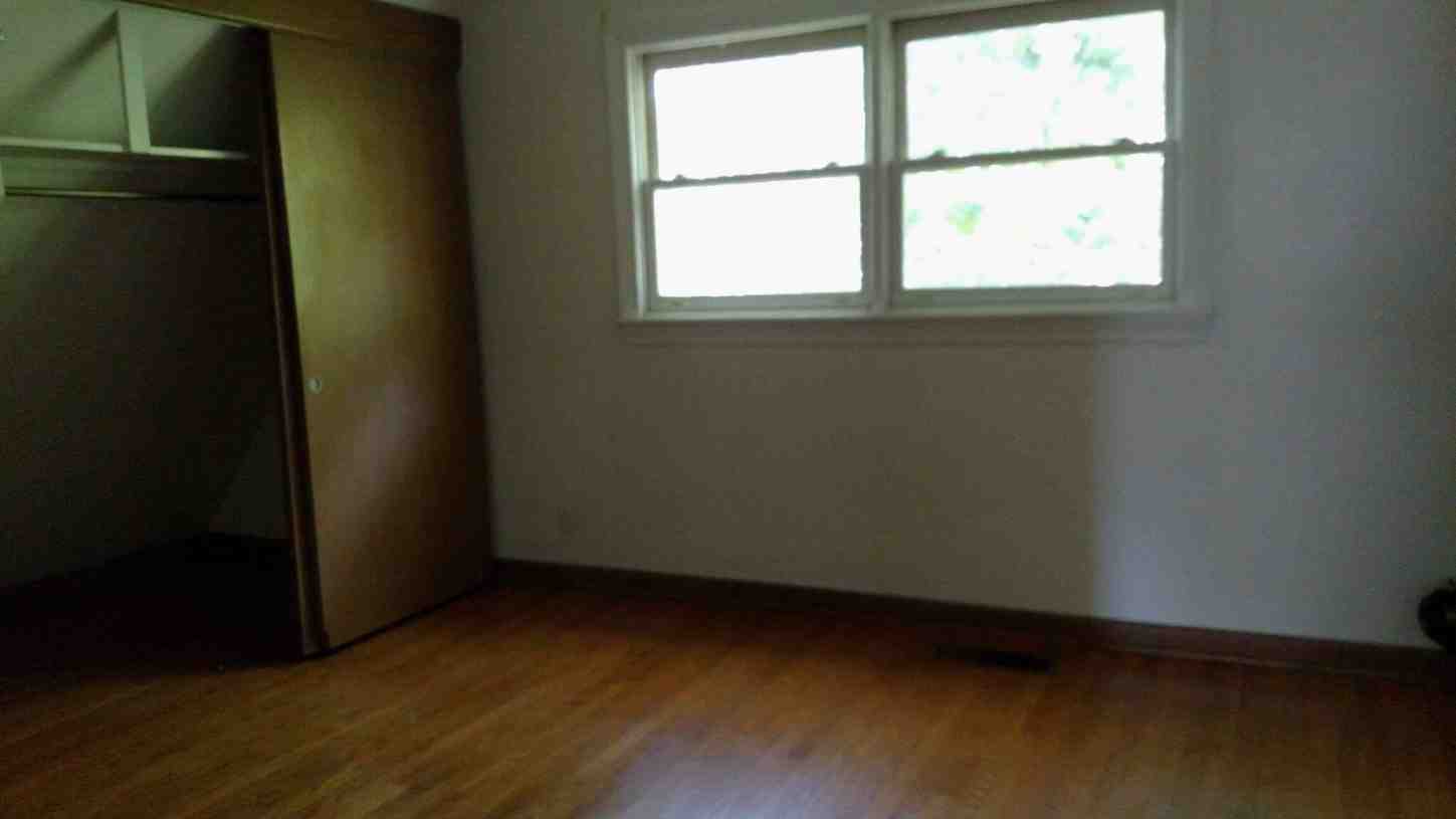 1513 W Summit DrCharleston, WV, 25302Kanawha County