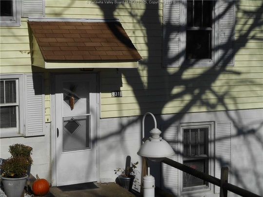 958 Greendale Drive