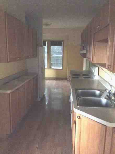 408 Forest CirCharleston, WV, 25303Kanawha County