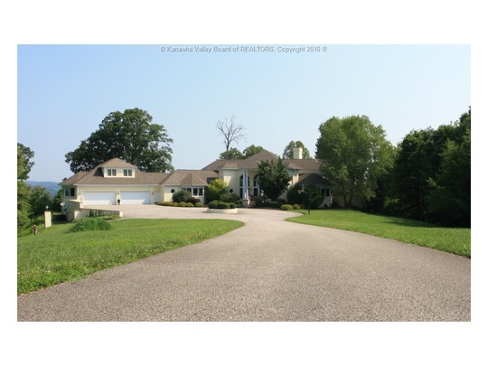 16 Chatwood Rd