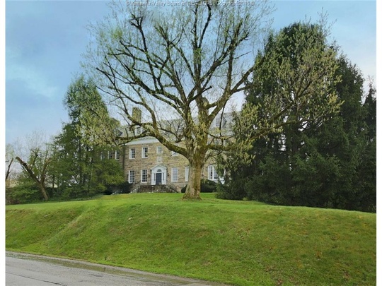 16 Chatwood Rd