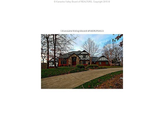 16 Chatwood Rd