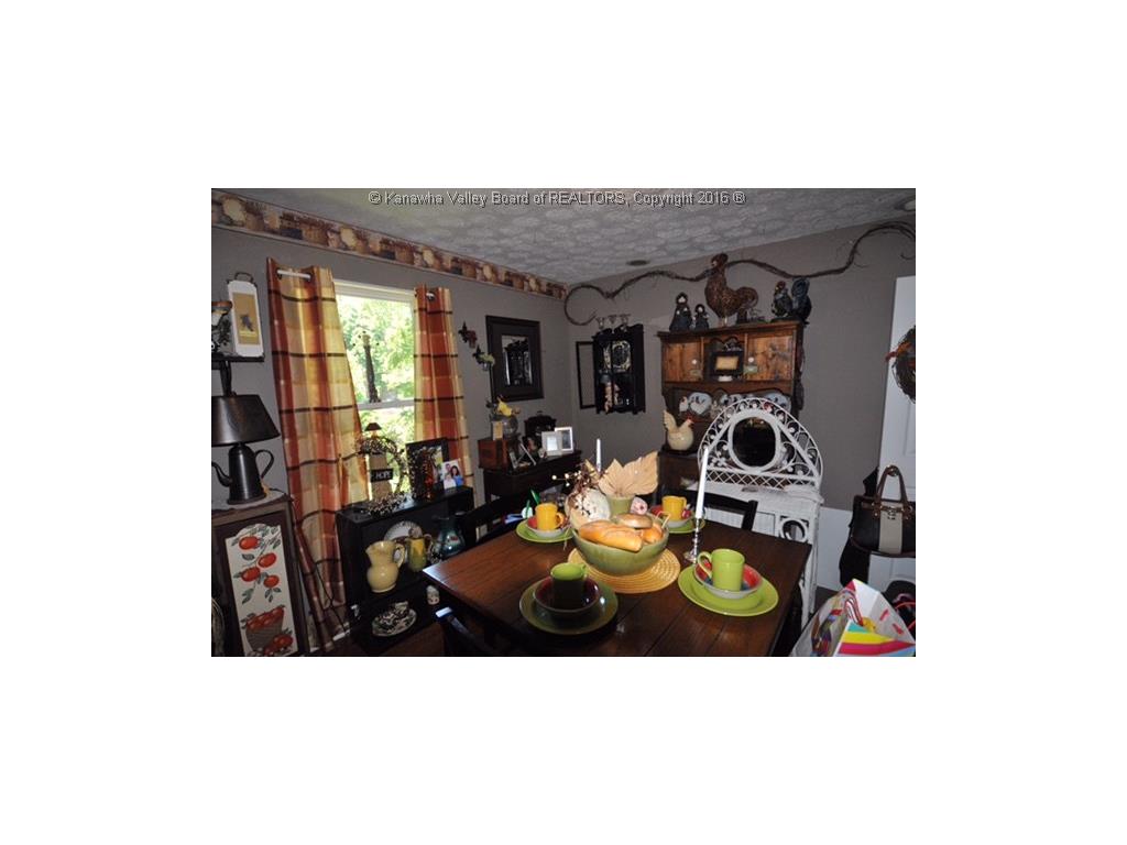 2357 SAVORY Drive, Charleston, WV 25312