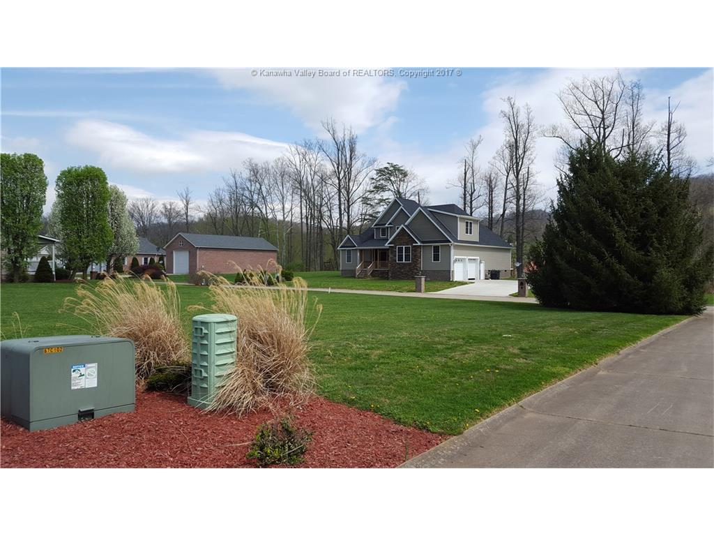 2 Trotters Lane, Cross Lanes, WV 25312