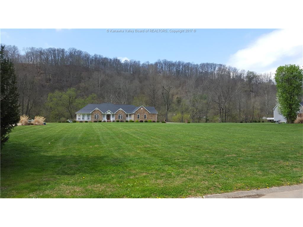 2 Trotters Lane, Cross Lanes, WV 25312