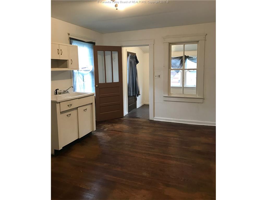 509 21st Street, Charleston, WV 25312