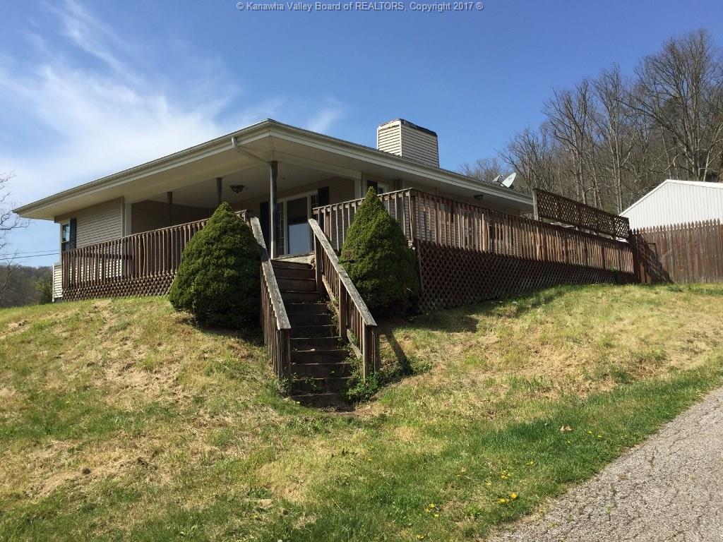 33 Soldier Lane, Charleston, WV 25313