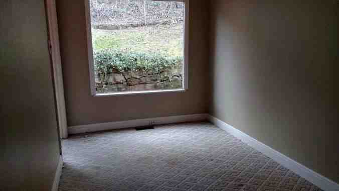 1540 Ravinia RdCharleston, WV, 25314Kanawha County