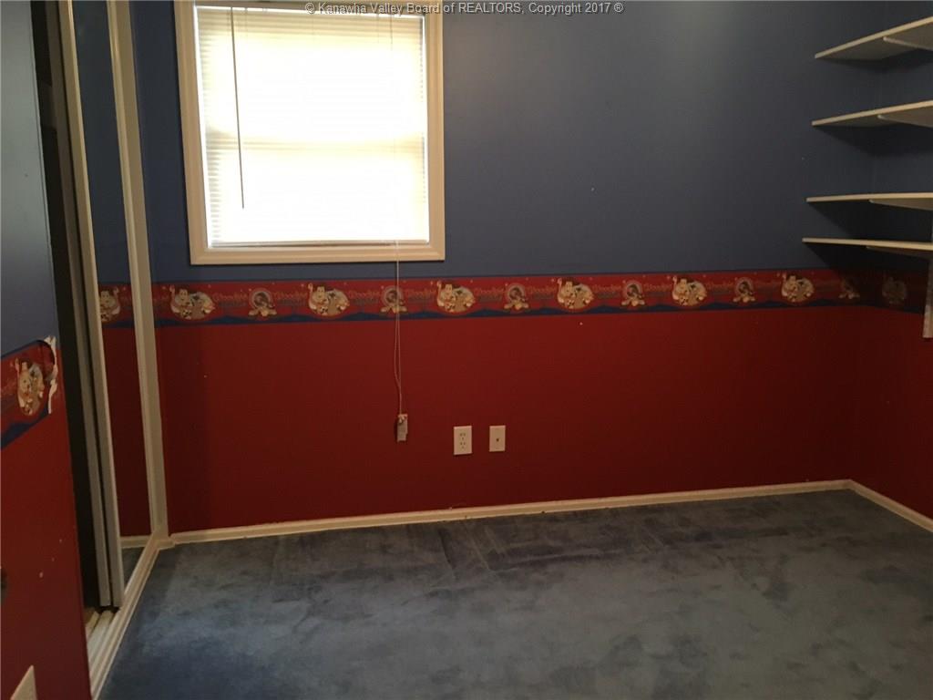 1200 Ashwood Road, Charleston, WV 25314