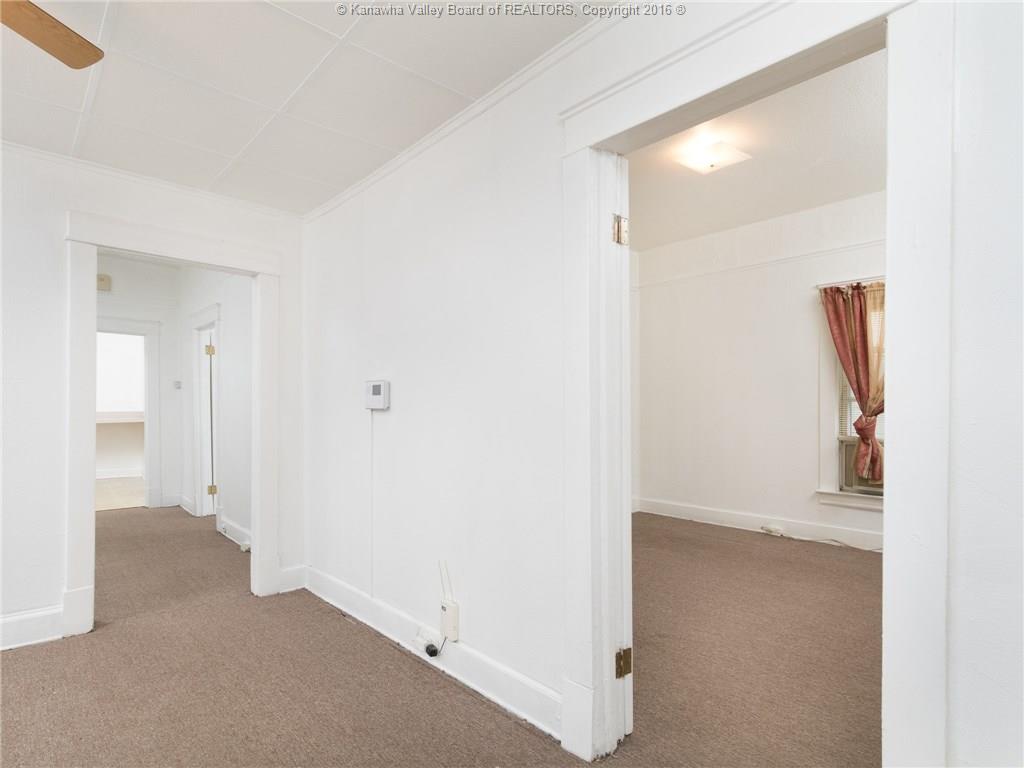 1505 1ST Avenue, Charleston, WV 25387