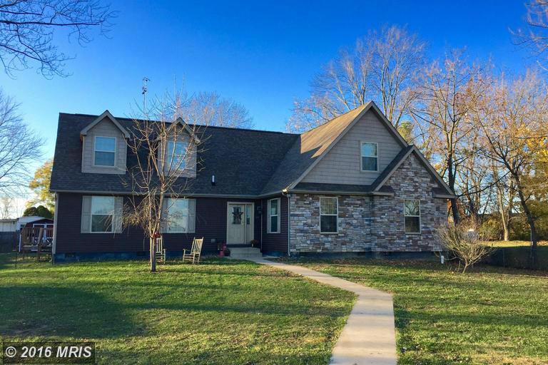 225 S Rosemont Ave