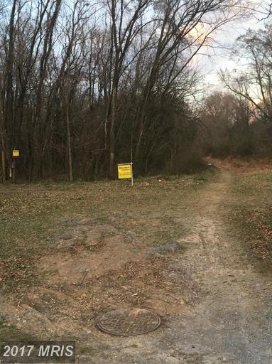 PLAZA, Martinsburg, WV 25404