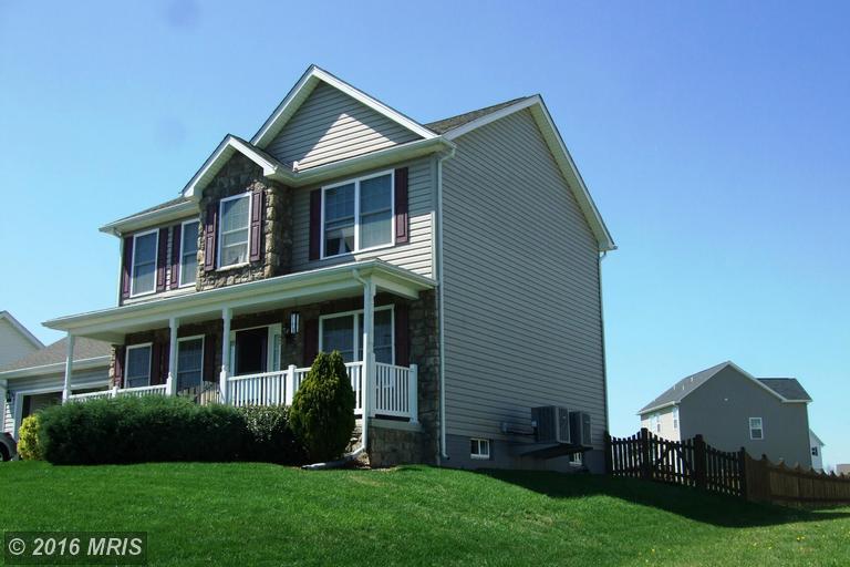 47 Ives St