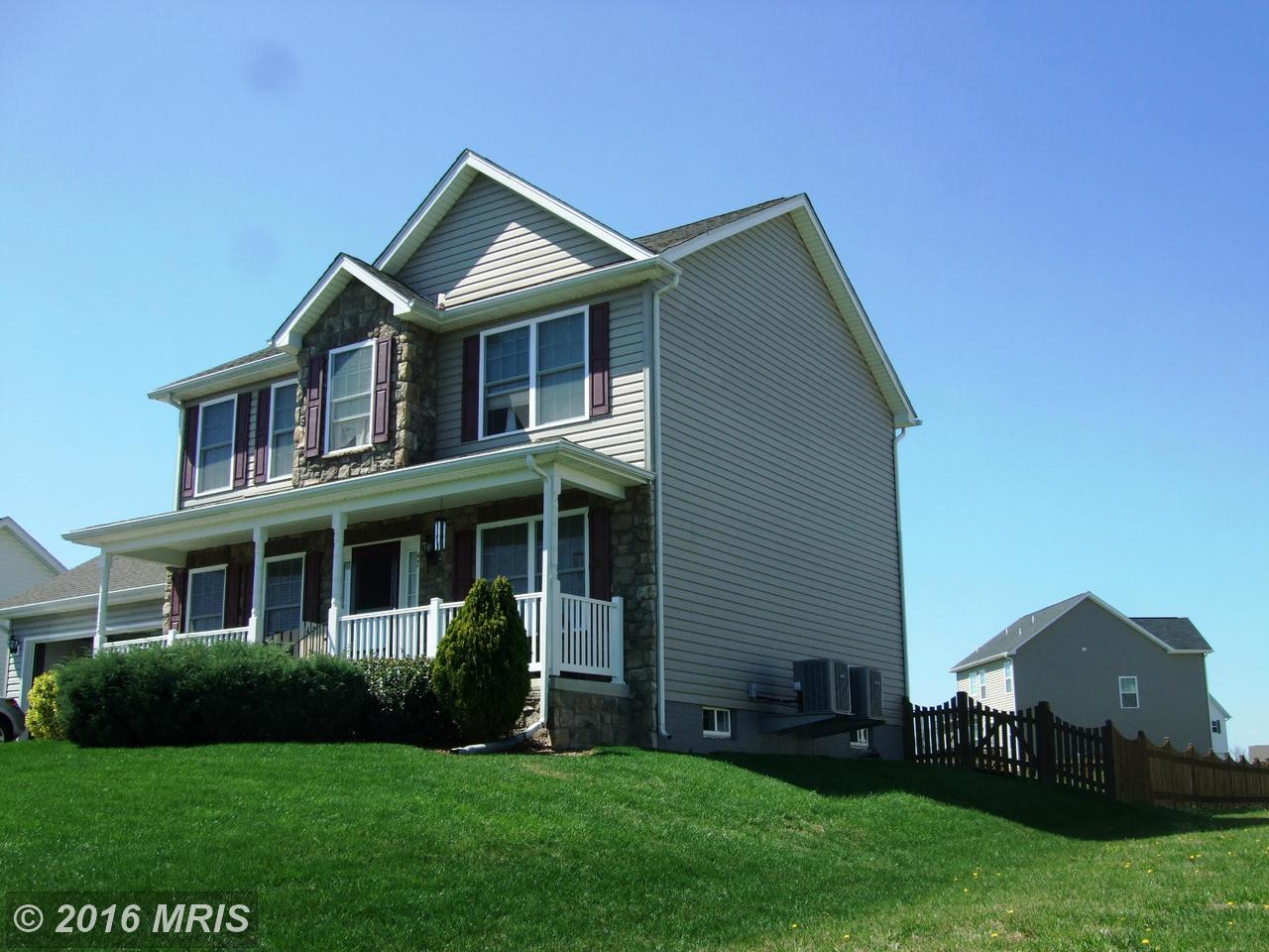 47 Ives St