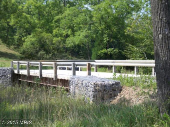 POSEY HOLLOW ROAD, Berkeley Springs, WV 25411
