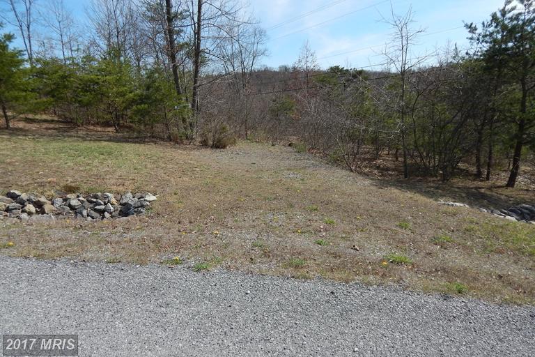 30 CIELO LANE, Berkeley Springs, WV 25411