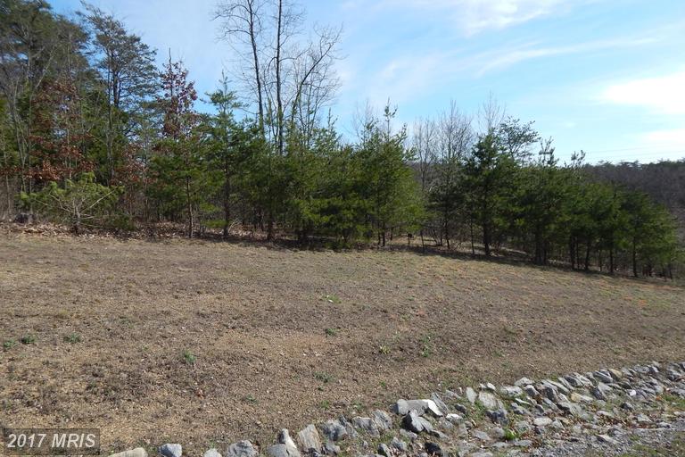 30 CIELO LANE, Berkeley Springs, WV 25411