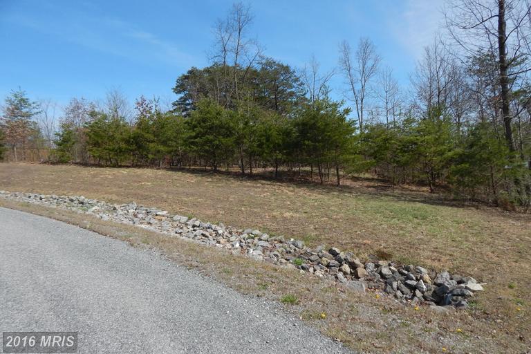 30 CIELO LANE, Berkeley Springs, WV 25411
