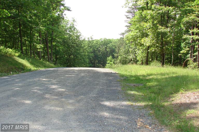TWIN LAKES, Berkeley Springs, WV 25411