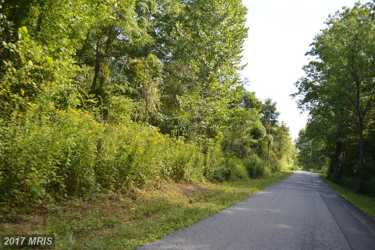 RIVER ROAD, Berkeley Springs, WV 25411