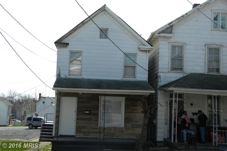 500 Oak Forest Lane