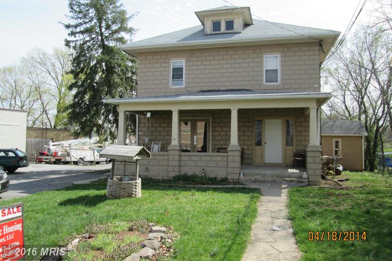 64 Standish Ct
