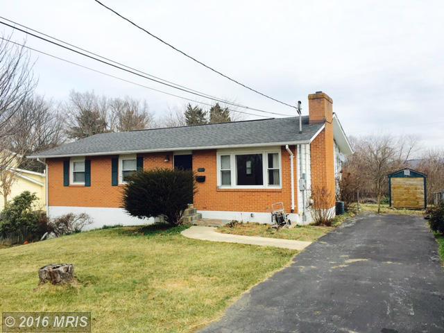 64 Standish Ct