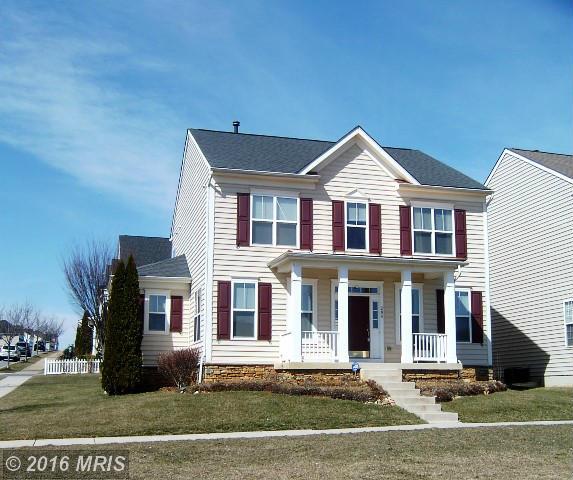 33 Holly Springs Dr