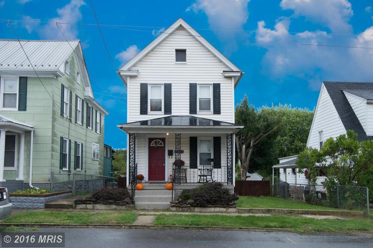 238 Fraser Ct