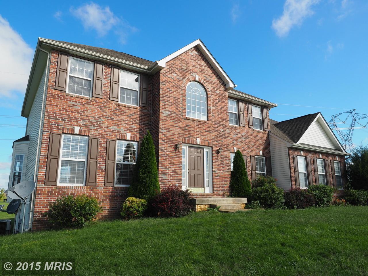 238 Fraser Ct