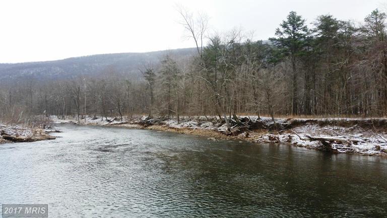 RAZOR BACK RIDGE, Great Cacapon, WV 25422