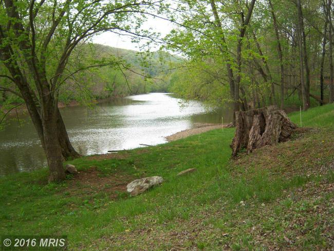 81 B VIRAGE LANE, Great Cacapon, WV 25422