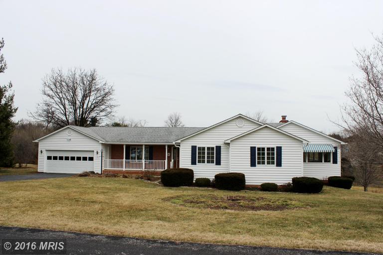 65 Spooner Ct