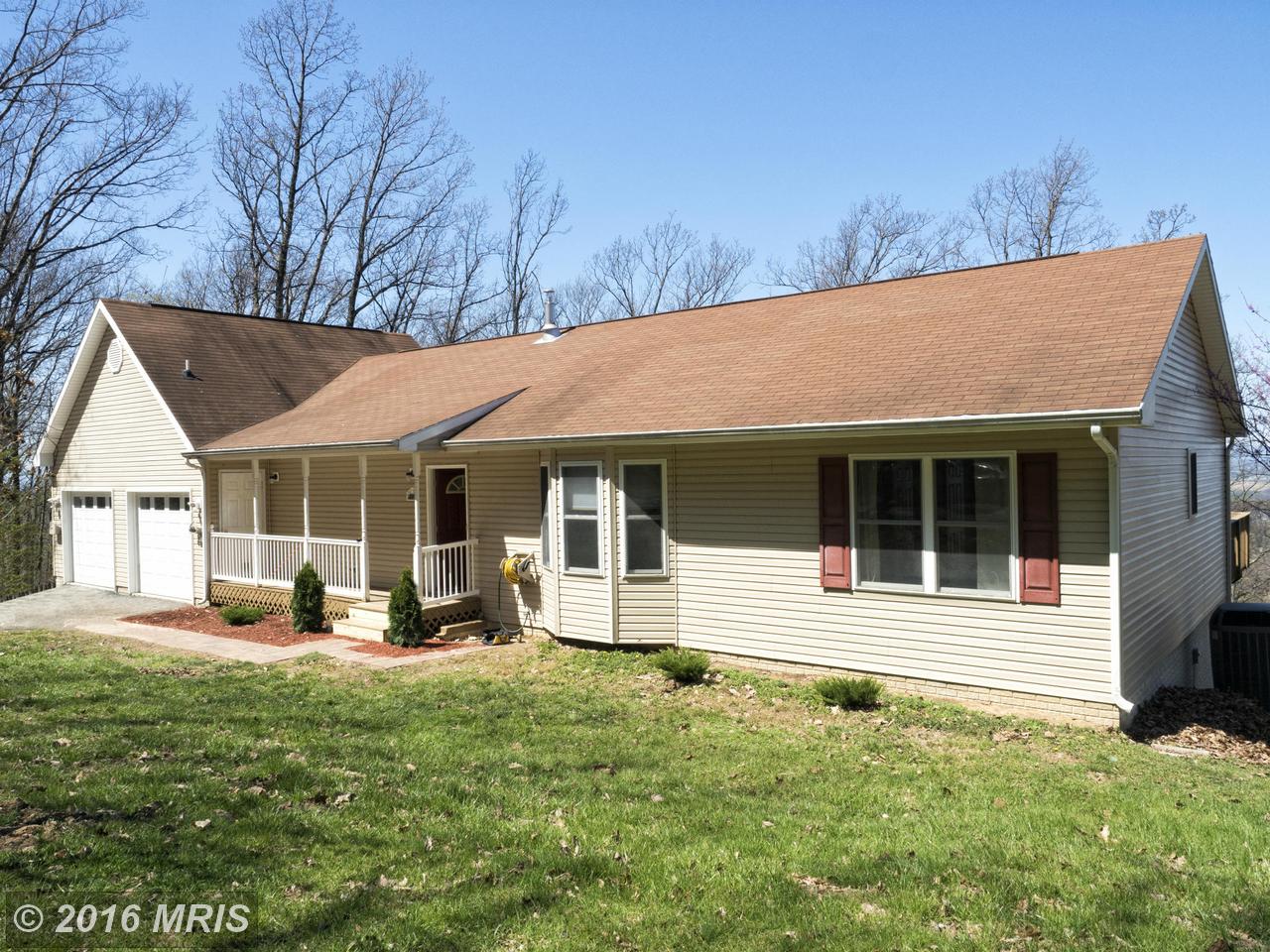 65 Spooner Ct