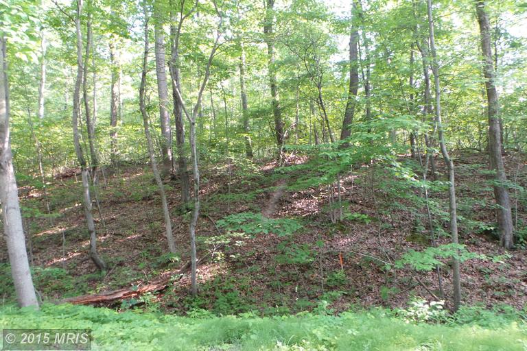 3 HOUSEHOLDER ROAD, Hedgesville, WV 25427