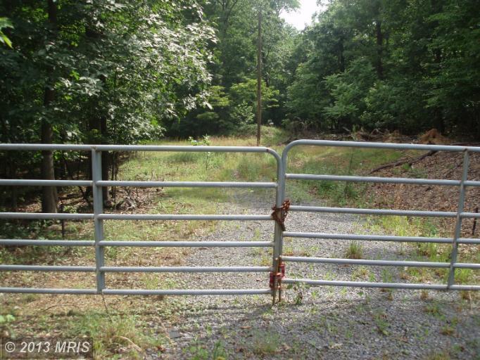 4137 Hedgesville Road