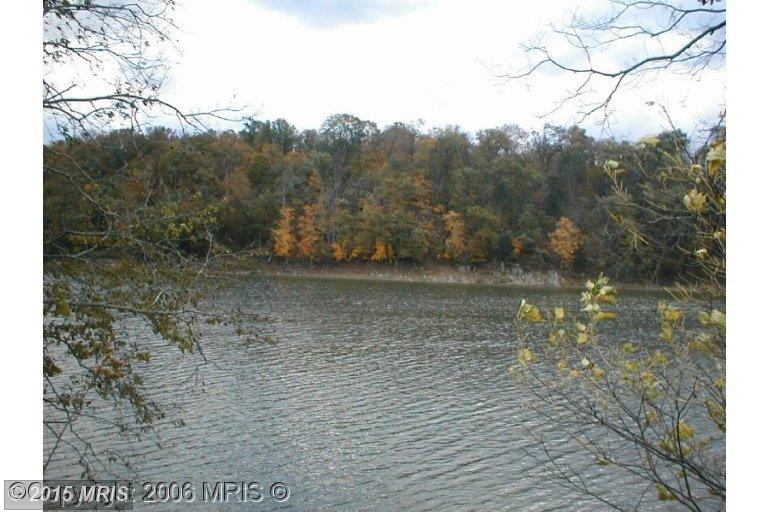 4137 Hedgesville Road