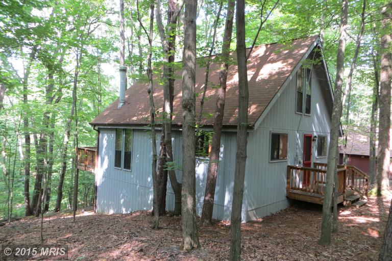 132 Warpath Ln