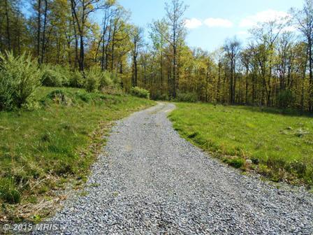 20 Foxwood Farm Drive