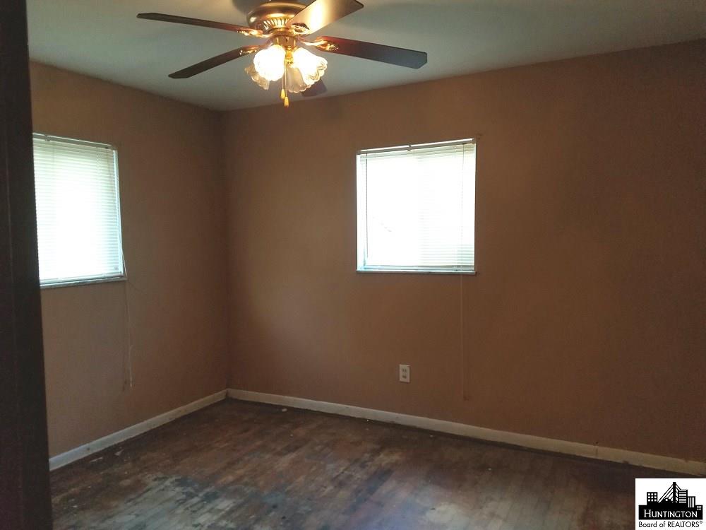 421 Thornburg Road, Barboursville, WV 25504