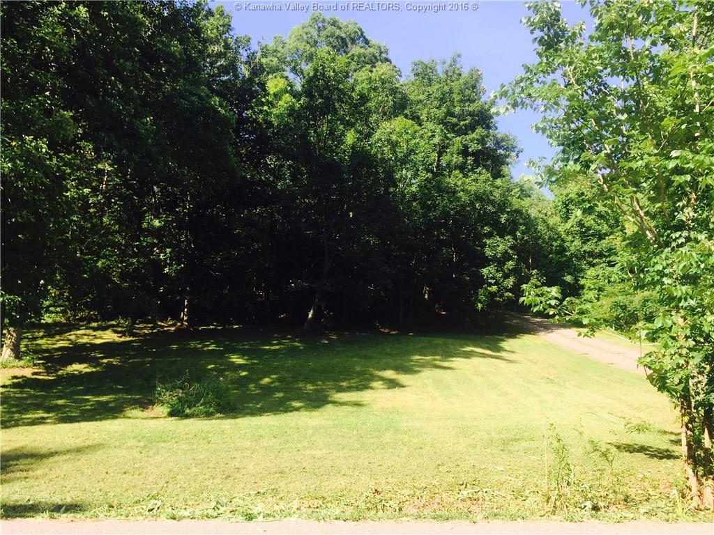 23 Teays Valley Estates, Hurricane, WV 25526
