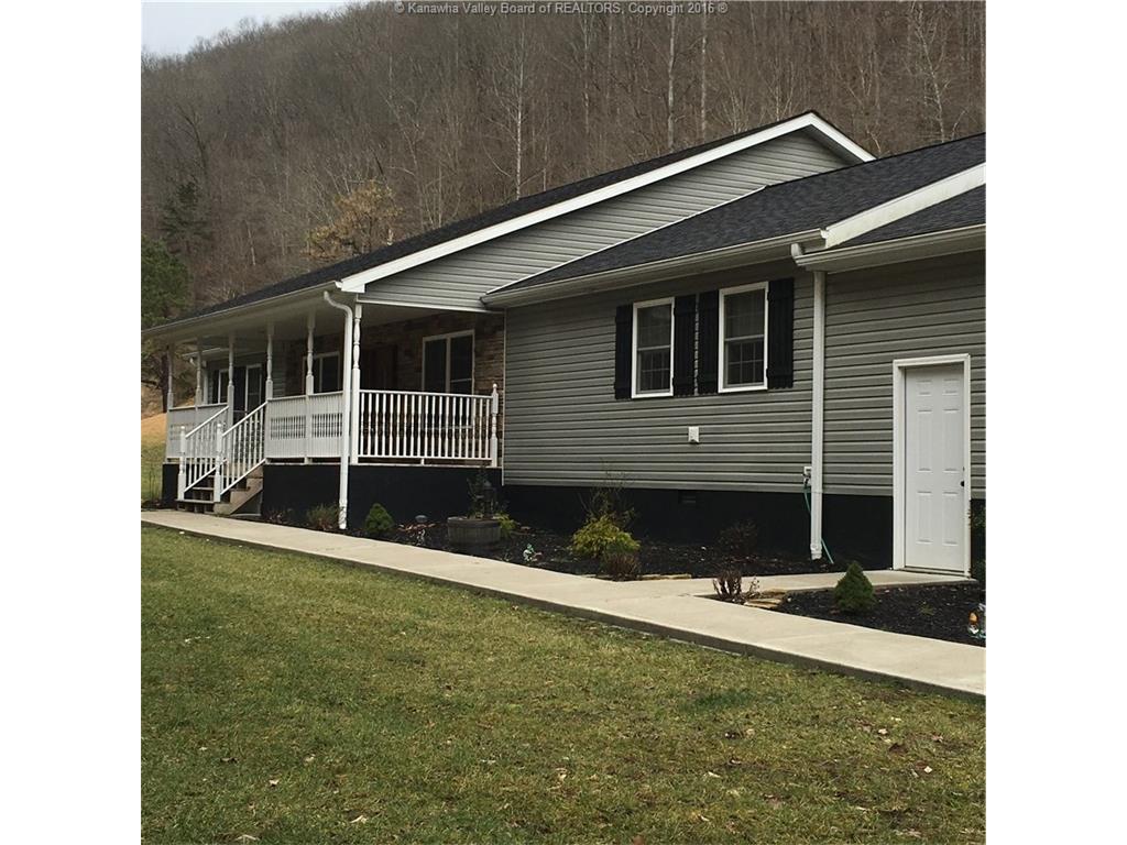 134 Middle Horse Creek Road