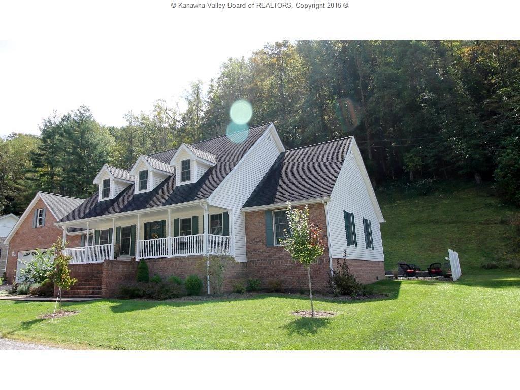 134 Middle Horse Creek Road