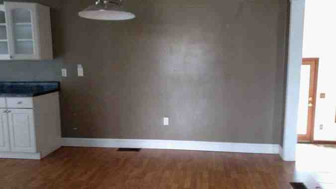 4 Hillview CirMilton, WV, 25541Cabell County