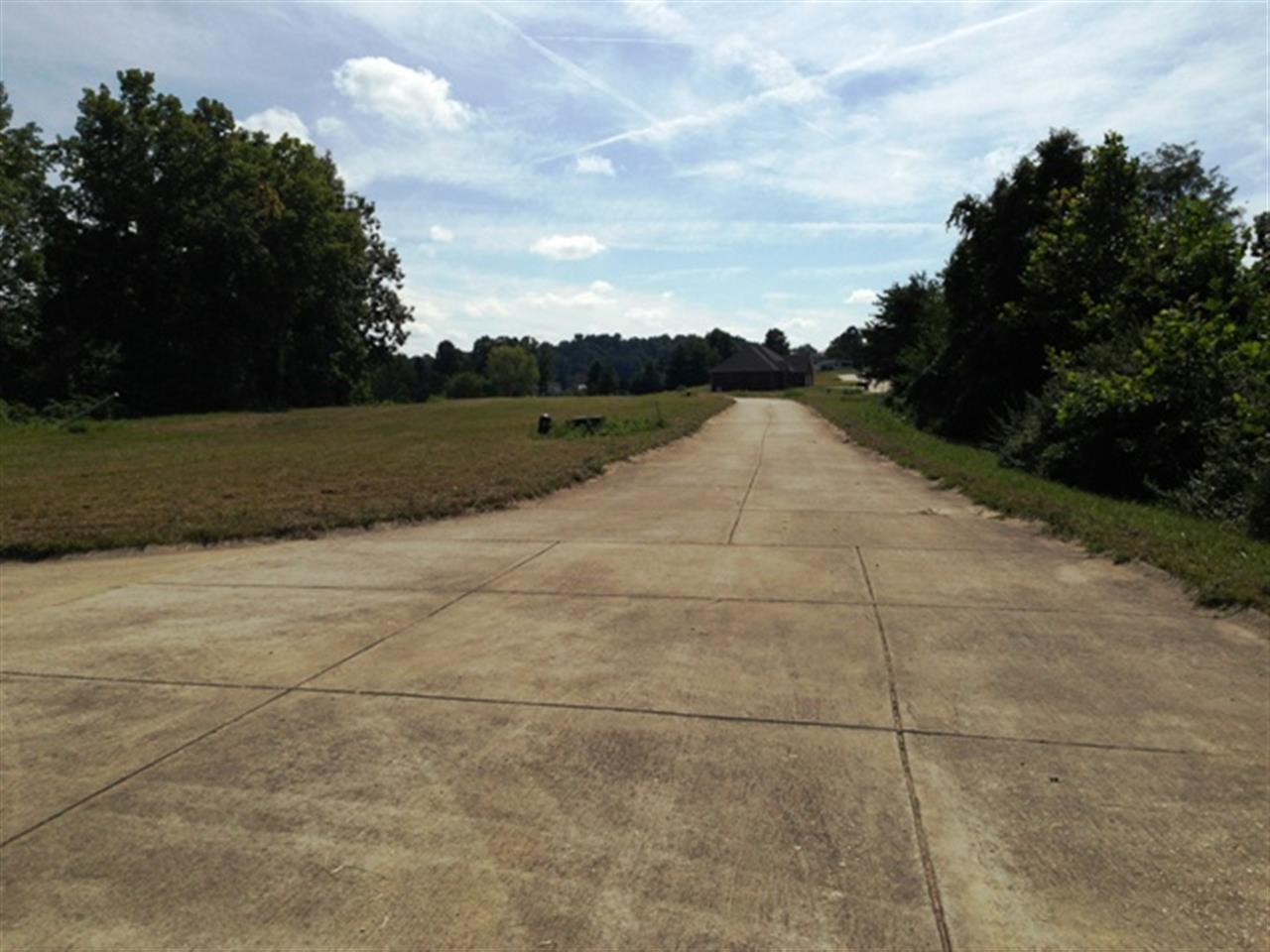 588 Rock Camp Rdige, Milton, WV 25541