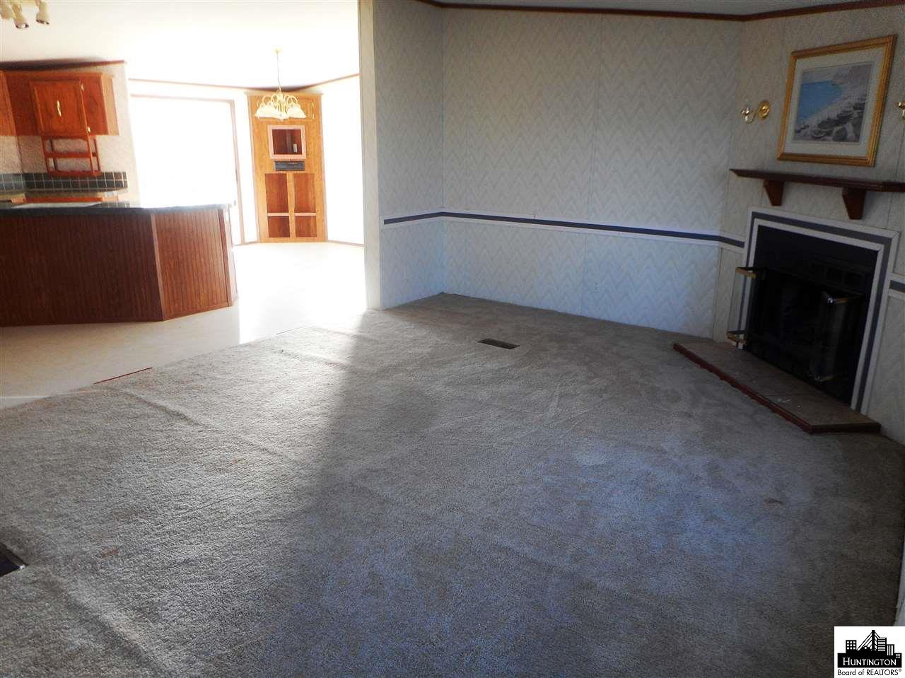 9541 Left Fork Barkers Ridge, Ona, WV 25545