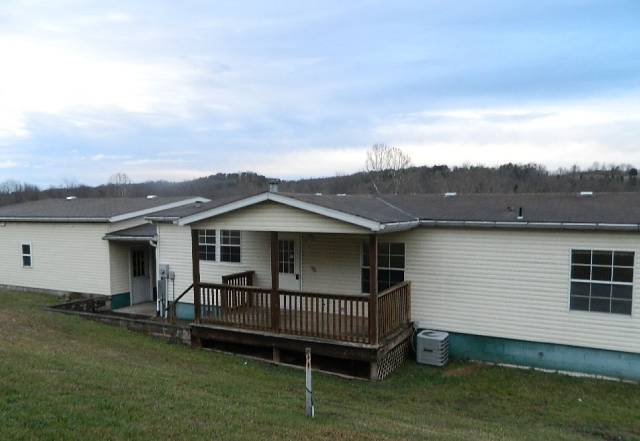 3353 Rayburn RdPoint Pleasant, WV, 25550Mason County