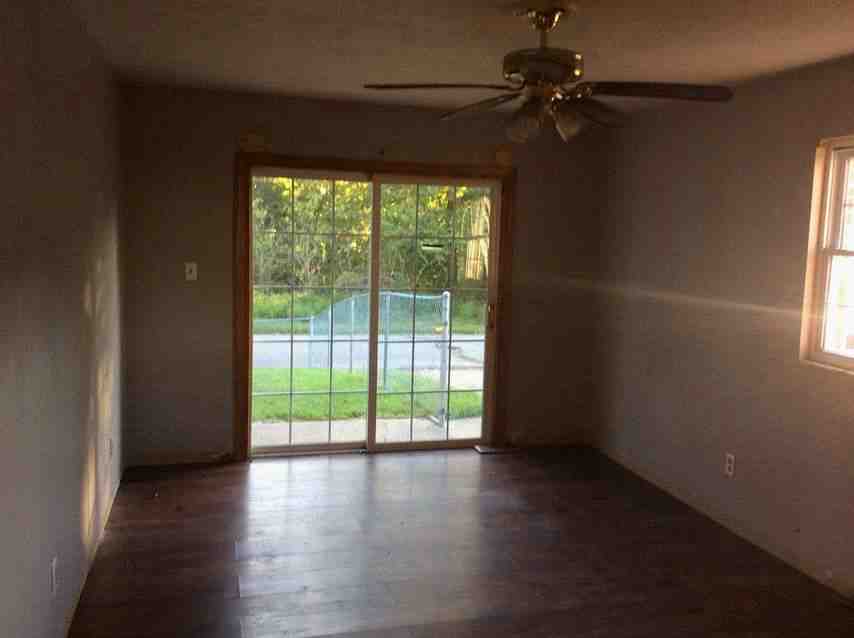 1697 White Ridge RdPt. Pleasant, WV, 25550Mason County