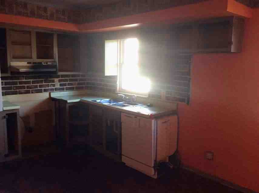 1697 White Ridge RdPt. Pleasant, WV, 25550Mason County