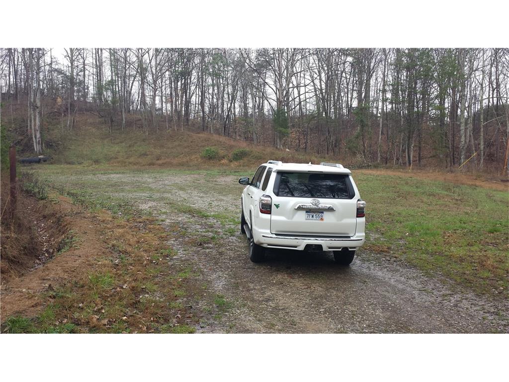 0 Crooked Creek Road, Scott Depot, WV 25560